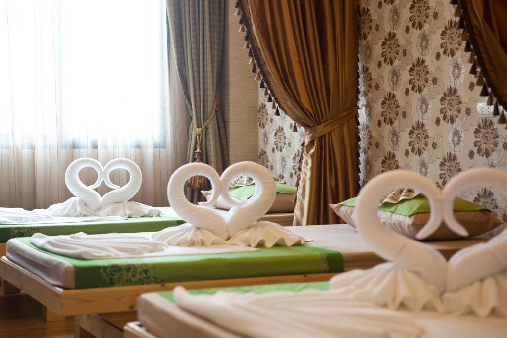Alisha Court Hotel & Residence Bangkok Luaran gambar